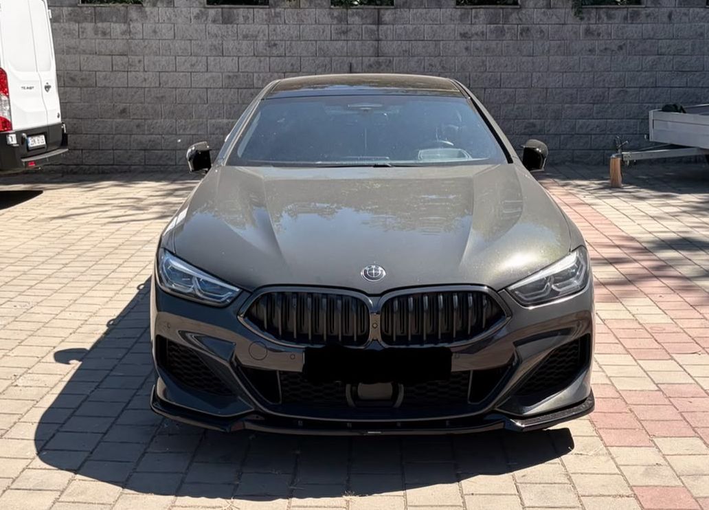 BMW M850i