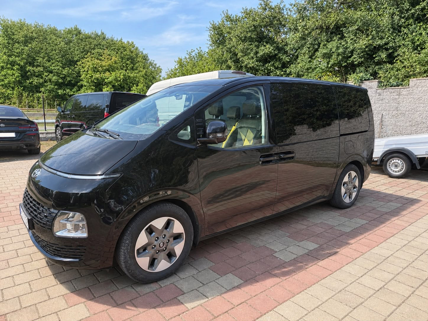 Hyundai Staria 9 míst
