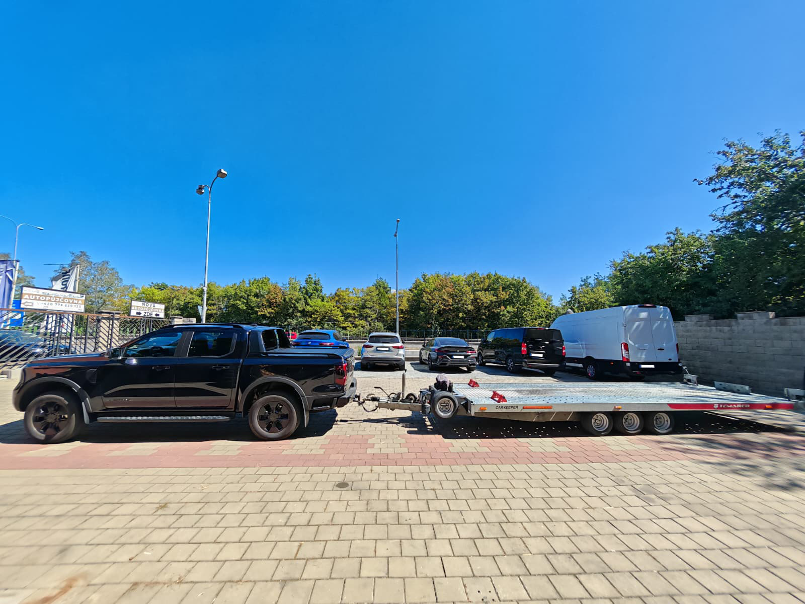 Ford Ranger Hybrid Wildtrack souprava s vlekem